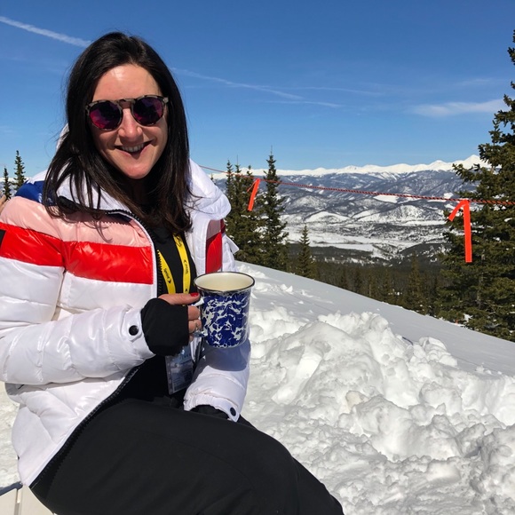 Meet your Posher, Lindsey - Picture 3 of 3